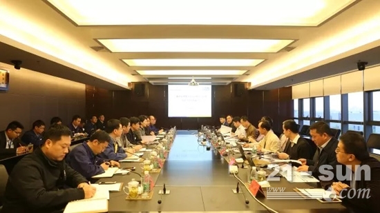 徐工集團(tuán)“三維發(fā)布物數(shù)字化設(shè)計(jì)研究與應(yīng)用”項(xiàng)目順利通過技術(shù)驗(yàn)收